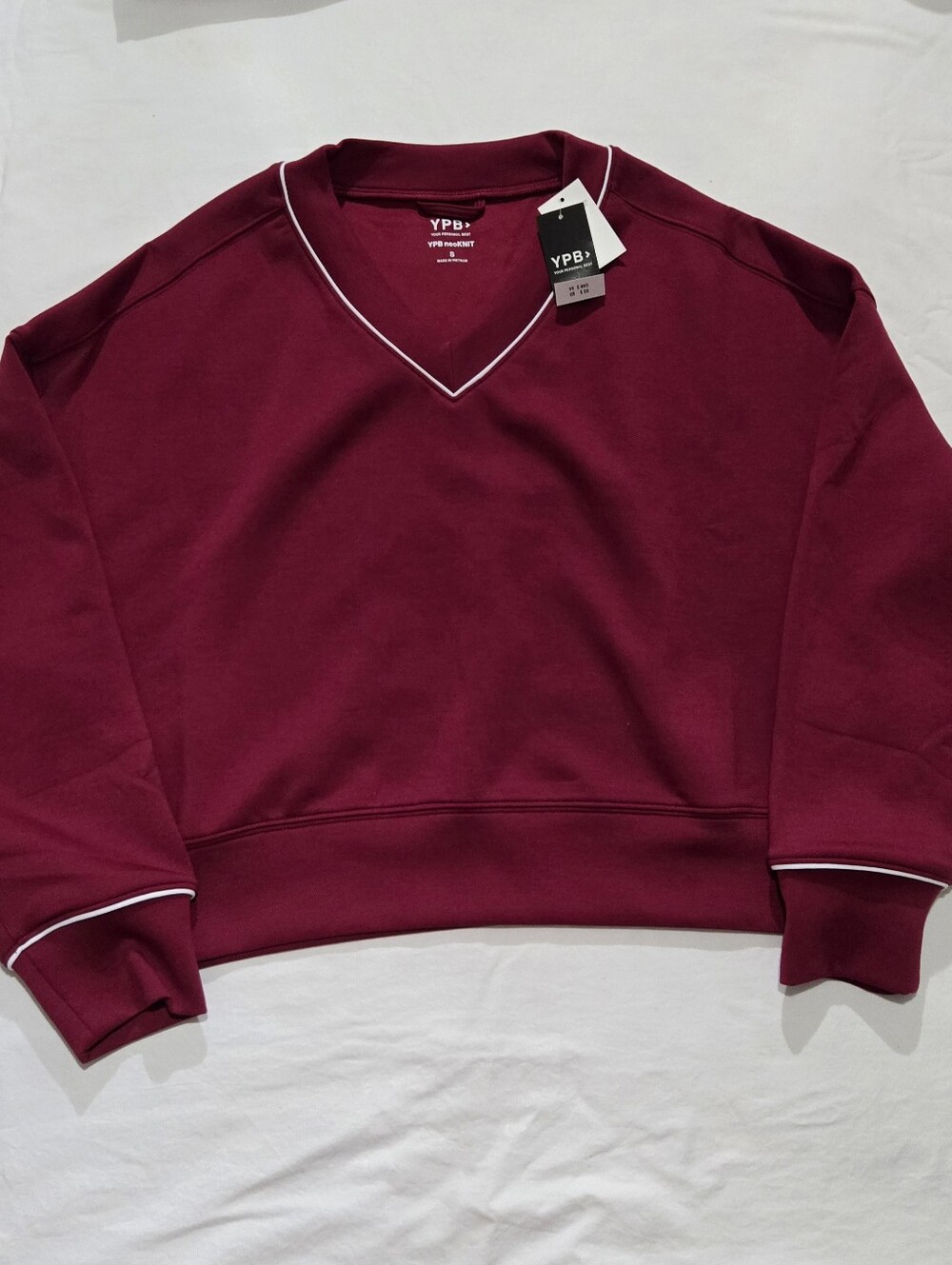 NWT Abercrombie & Fitch YPB neoKnit V-Neck Sweatshirt, Small